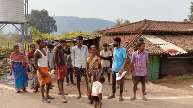 मौके पर ग्रामीण